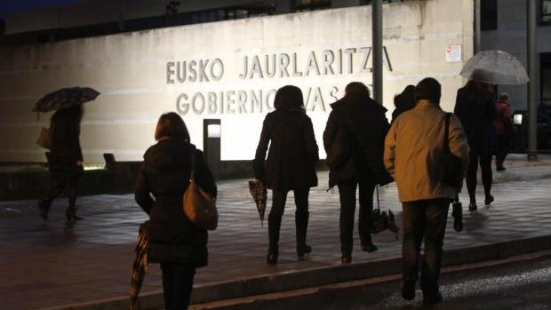 Desalojan la sede del Gobierno vasco por una alerta de seguridad