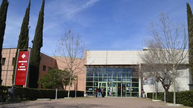 La UCLM convoca plazas de profesores asociados de la rama sanitaria