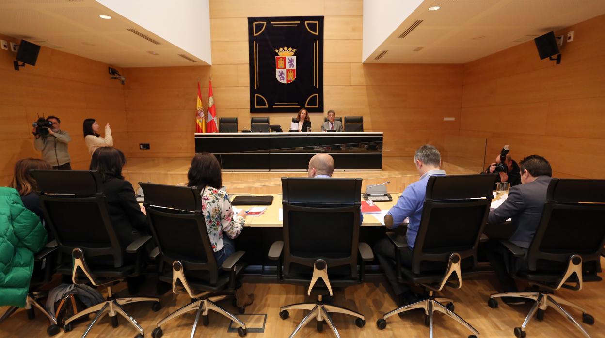 Reunión de la comisión de investigación creada en las Cortes sobre análisis de las ayudas recibidas por la Comunidad de Castilla y León en el marco de los planes estratégicos del carbón formalizados en la línea de ayudas a la reactivación de las comarcas