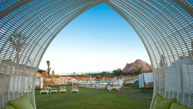 Magic Costa Blanca confirma su apuesta por reactivar el turismo este verano con mil alojamientos en julio