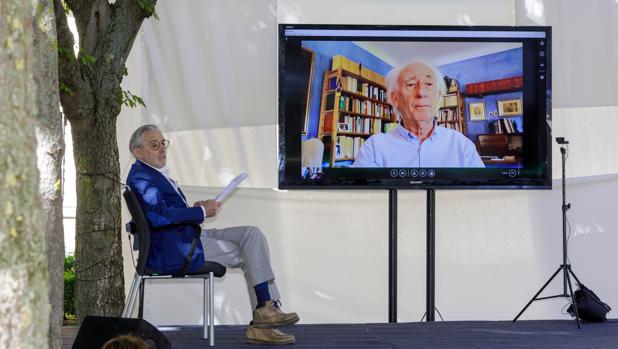 Albert Boadella: «En Cataluña la lengua ahora es un armamento militar contra el adversario»