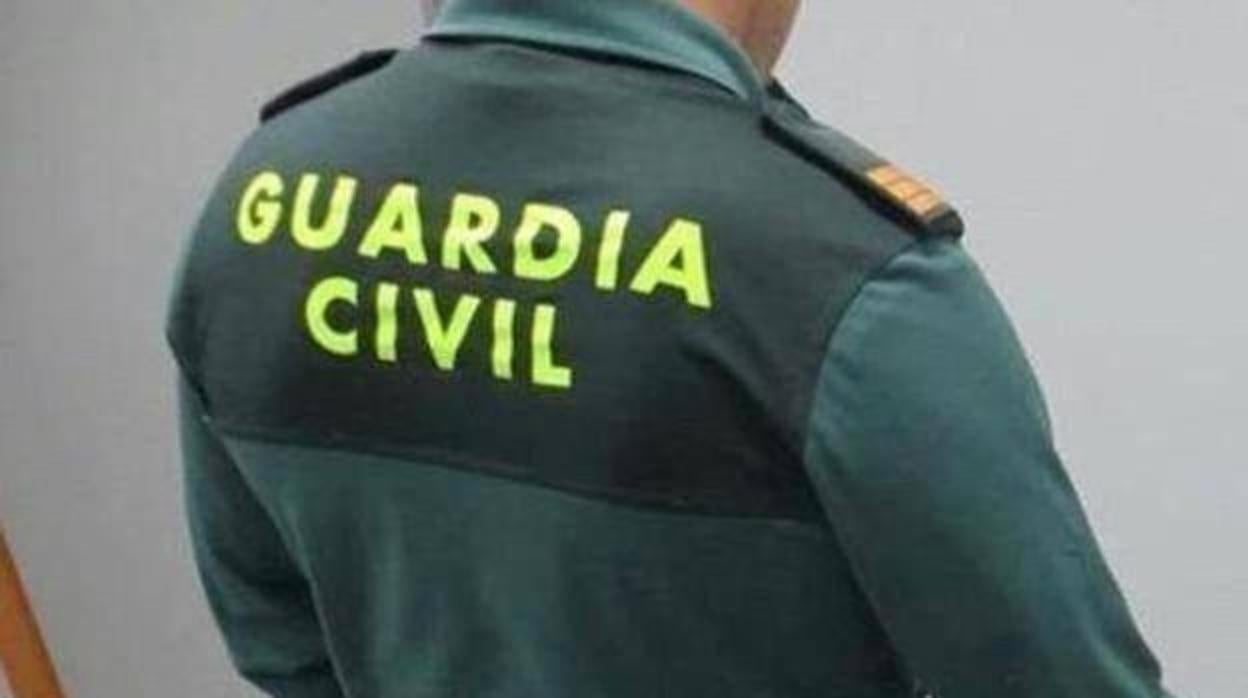 La Guardia Civil se ha desplazado hasta el lugar donde ocurrió el suceso