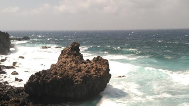 Hallan una cabeza y varios miembros que podrían ser humanos en la costa de Sabinosa (El Hierro)