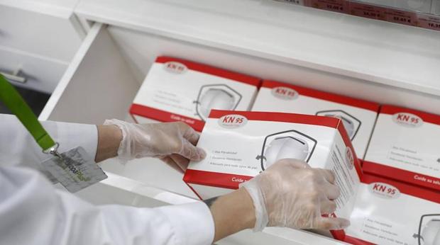 Castilla-La Mancha repartirá dos millones de mascarillas reutilizables en las farmacias