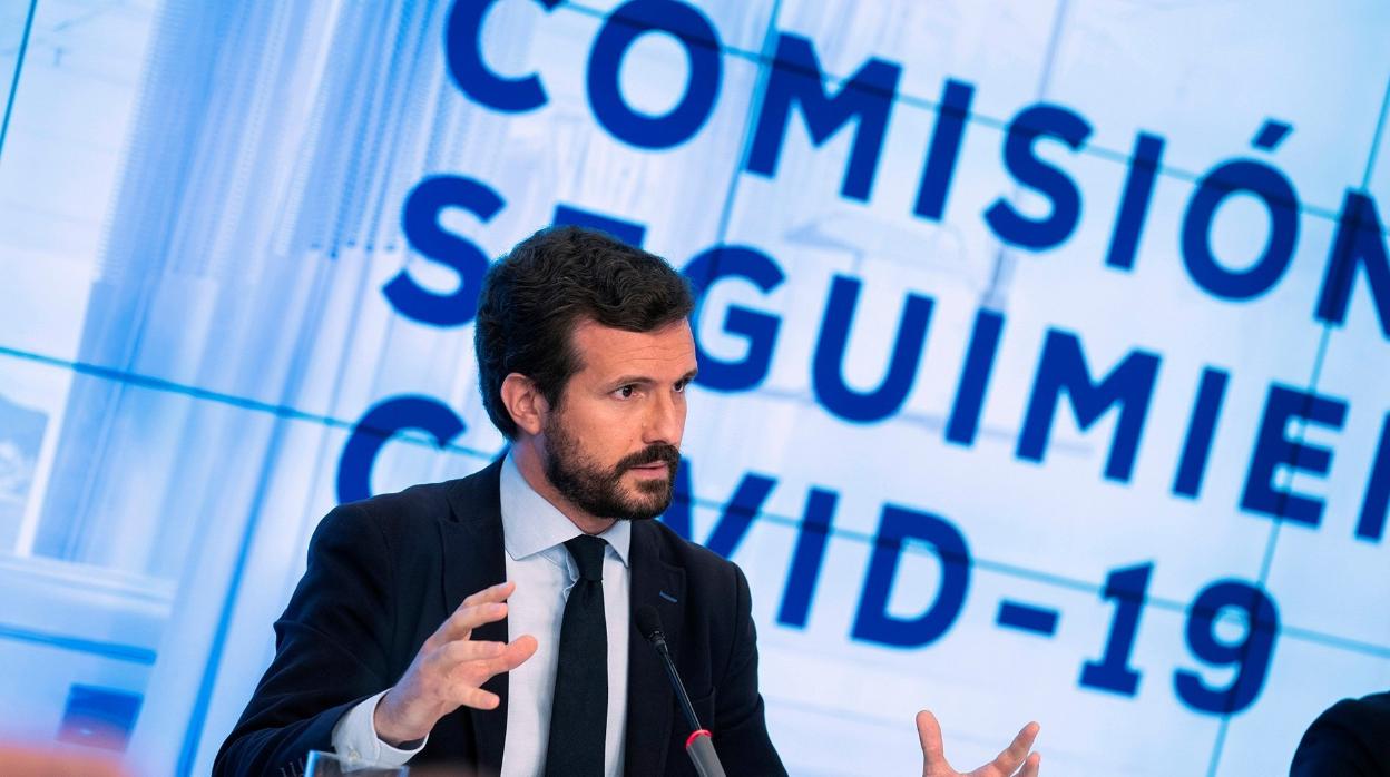 Casado presentó su plan en la sede del PP, en la comisión de seguimiento del Covid-19