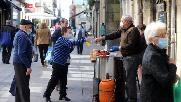 Quinto día consecutivo de aumento de casos activos de covid-19 en Galicia