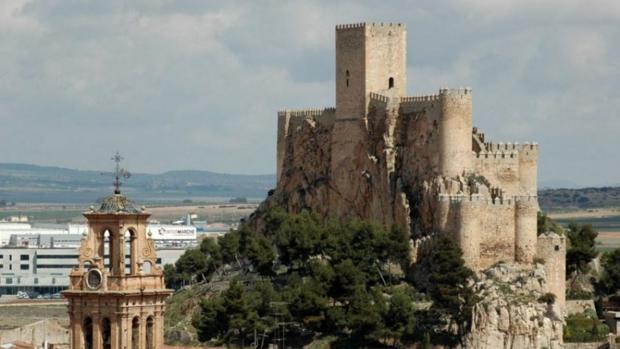 Restaurado el castillo de Almansa, que acoge un museo