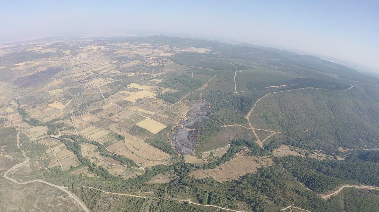 Superficie calcinada en Serradilla del Llano en el segundo icencio intencionado en sólo unos días