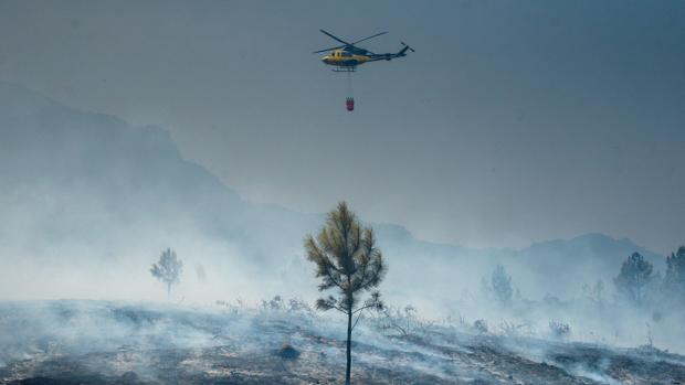 Extinguido el incendio de Lobios, Orense, tras calcinar 425 hectáreas