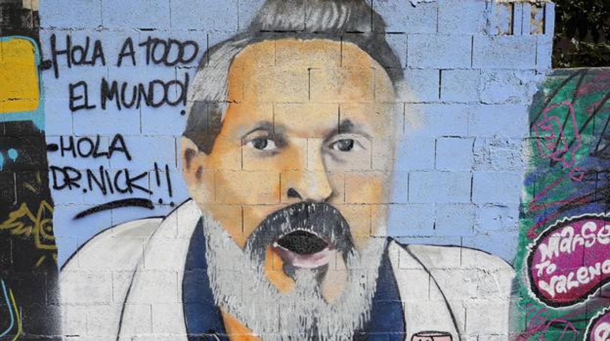 Imagen del grafiti de Miguel Bosé en las calles de Valencia