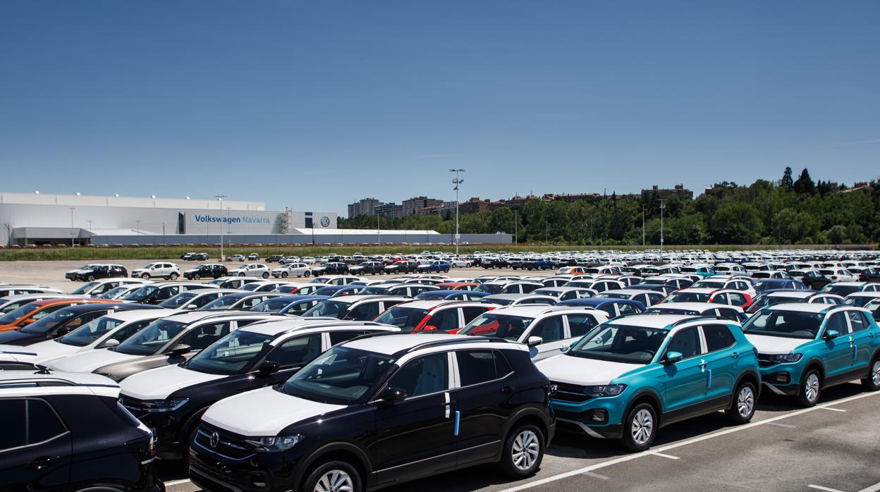 Campa de expedición de vehículos en Landaben de Volkswagen en Navarra