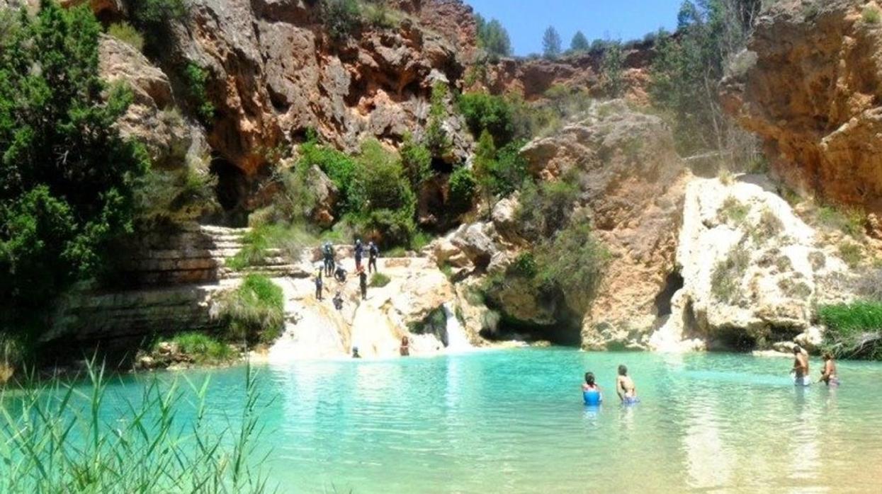 Herido un hombre de 25 años al caer en las Chorreras del río Cabriel en Enguídanos