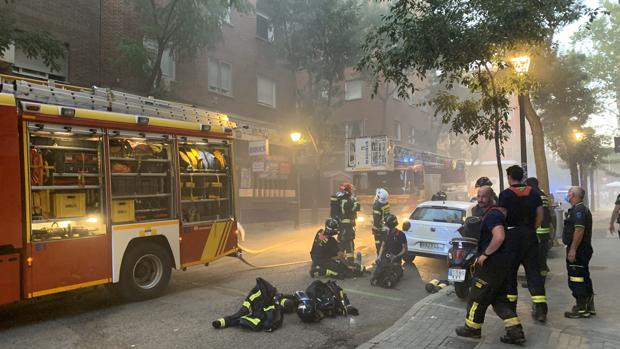 Herido un hombre de 33 años en el incendio de un piso de Chamberí