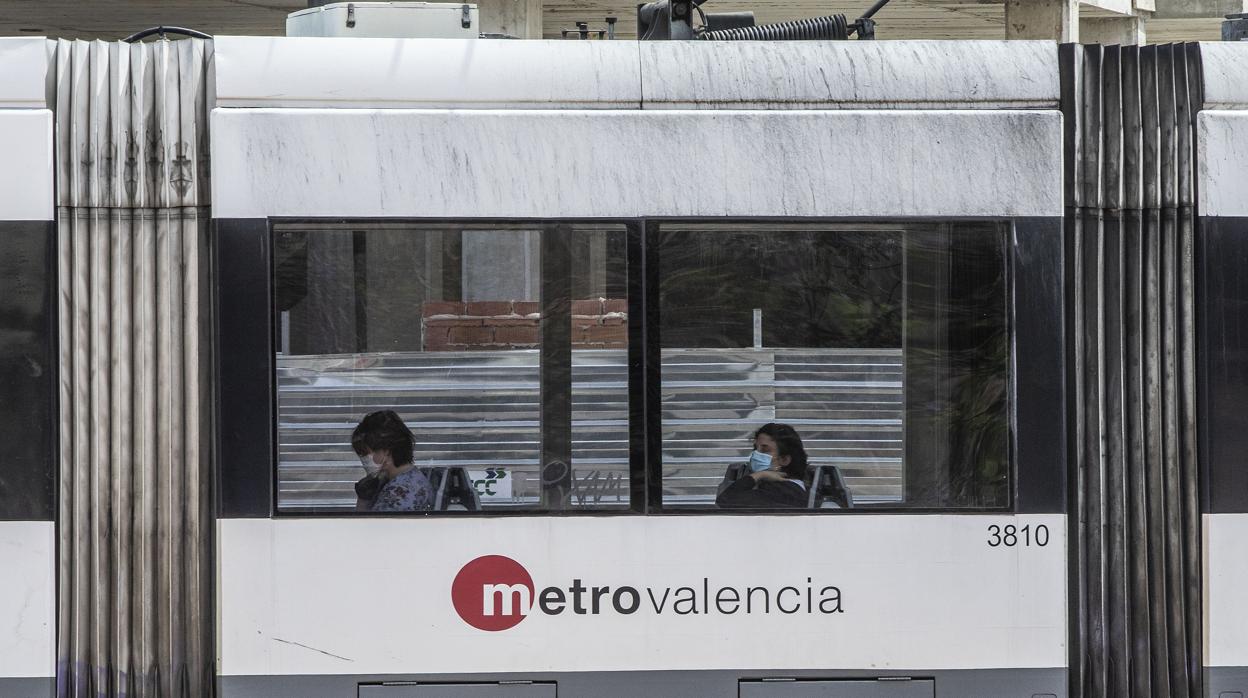 Un tren de Metrovalencia, en una imagen de archivo