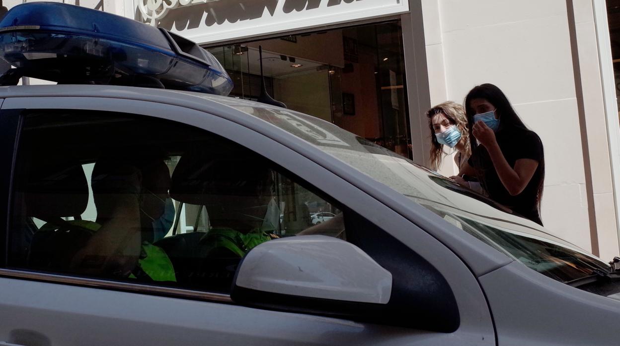 Un coche patrulla de la Policía Local de Zaragoza