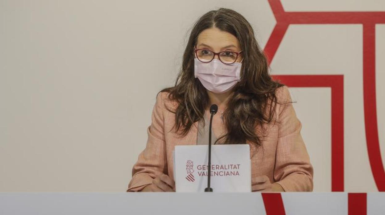 La consellera y vicepresidenta del Consell, Mónica Oltra, en una rueda de prensa