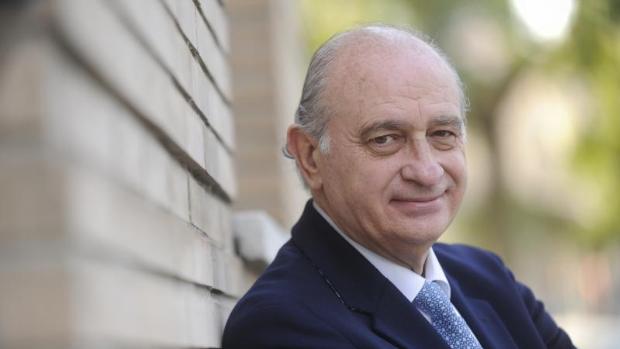 Los SMS de Martínez cercan a Fernández Díaz en la Operación Kitchen