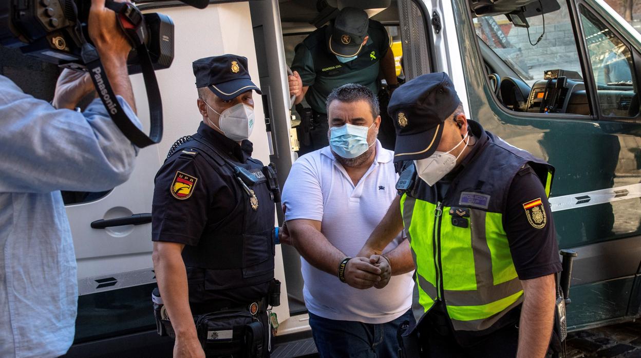 José Rafael García Santana, a su llegada a la Audiencia Provincial de Toledo este mañana