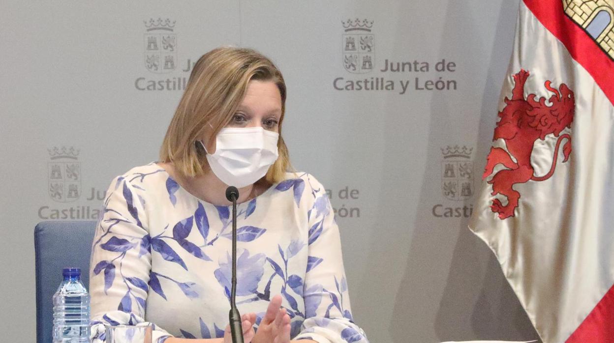 La consejera de Familia, Isabel Blanco, durante la rueda de prensa posterior al Consejo de Gobierno