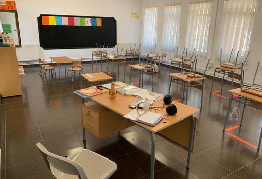 Aula unitaria del colegio de Cabañas de Yepes
