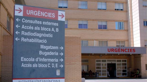 Una bebé muere en Castellón tras ser golpeada por sus padres contra los barrotes de la cuna