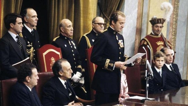 Monarquía constitucional: sus ventajas frente a una república