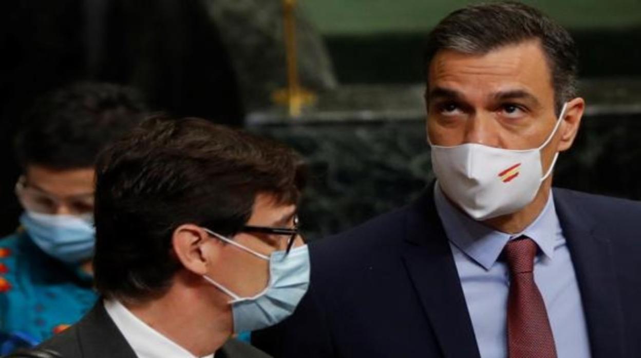 Pedro Sánchez y Salvador Illa, en el Congreso