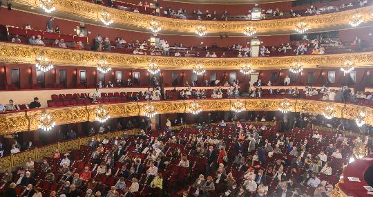 Aspecto de la platea del Liceo el domingo por la tarde