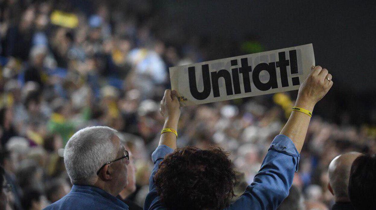 «Unitat» fue uno de los lemas más utilizados por La Crida