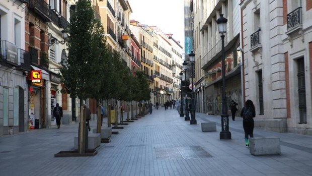 Las restricciones acorralan al pequeño comercio de Madrid: «Si seguimos así, volveremos a cerrar»