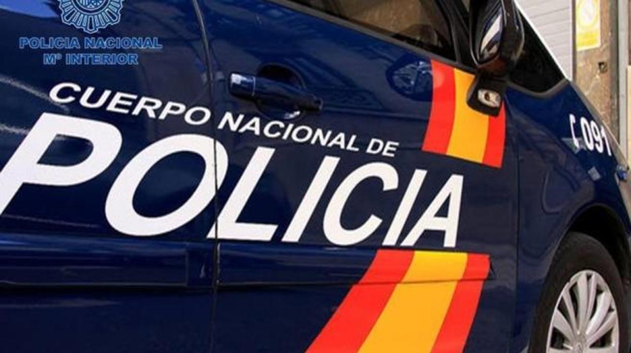 Coche de la Policía Nacional