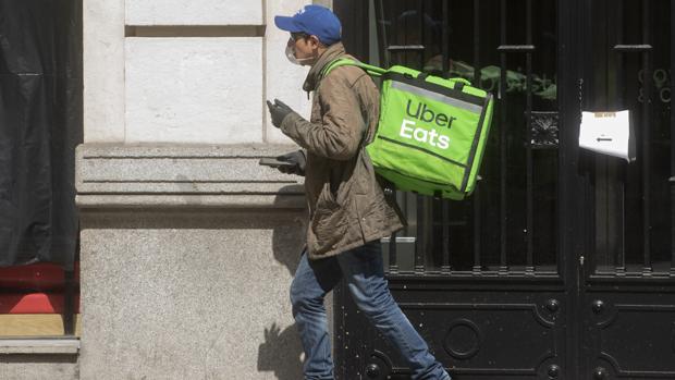 Uber Eats retira el polémico anuncio que irritó al Ayuntamiento de Zaragoza