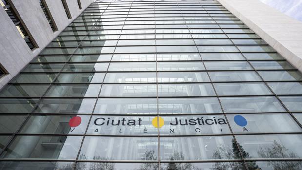 La Fiscalía pide dos años de cárcel para un hombre por sus comentarios en redes sociales contra los comunistas