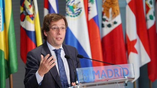 Almeida critica que haya «triunfado la imposición y la fijación del Gobierno con la Comunidad de Madrid»