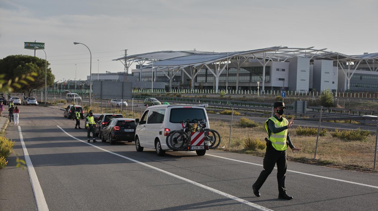 Control de la Guardia Civil a la altura de San Agustín del Guadalix