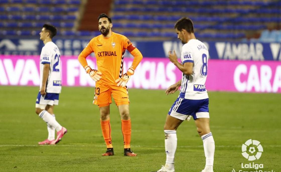 Tomeu Nadal se lamenta después de una nueva derrota del Albacete Balompié