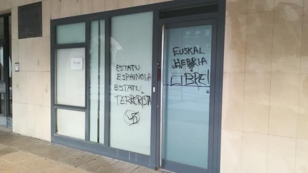 UPN denuncia las pintadas contra su sede en Orkoien