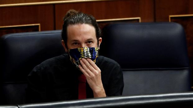 Iglesias se defiende del caso Dina con insultos: llama «cretino» al PP y «acomplejado reaccionario» a Vox