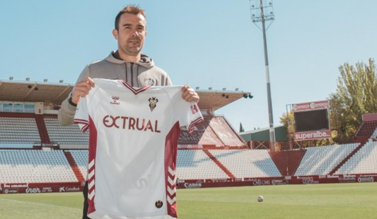 Aritz López Garai, en su presentación como nuevo entrenador del Albacete