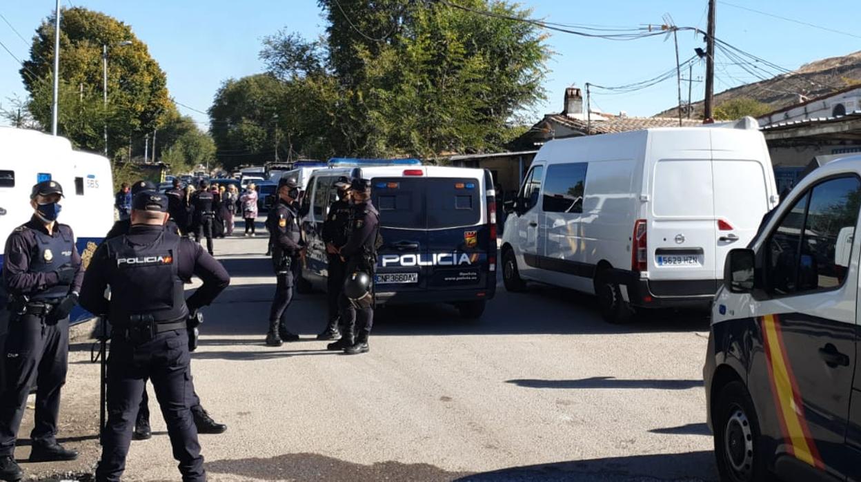 Imagen del operativo policial llevado a cabo en la mañana se este jueves