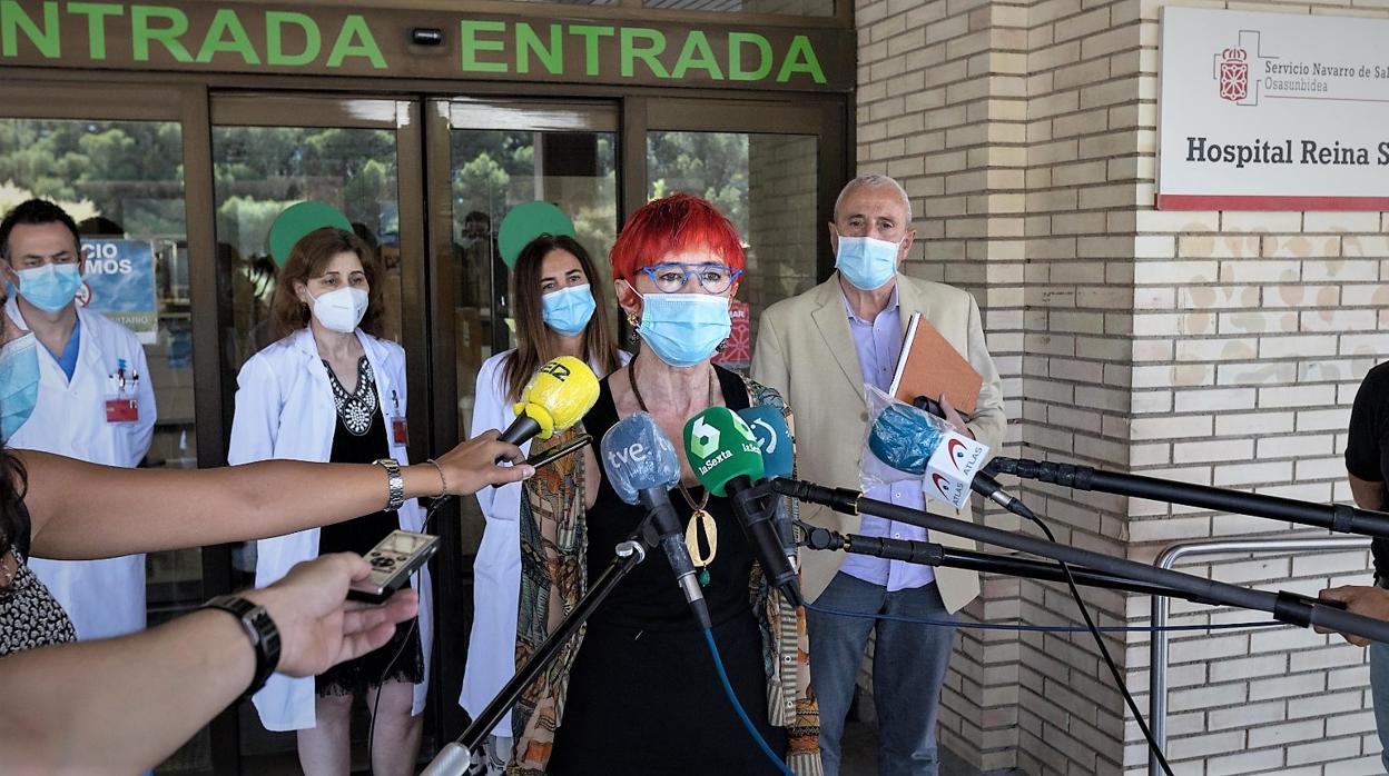 La consejera de Salud, Santos Indurain en una rueda de prensa