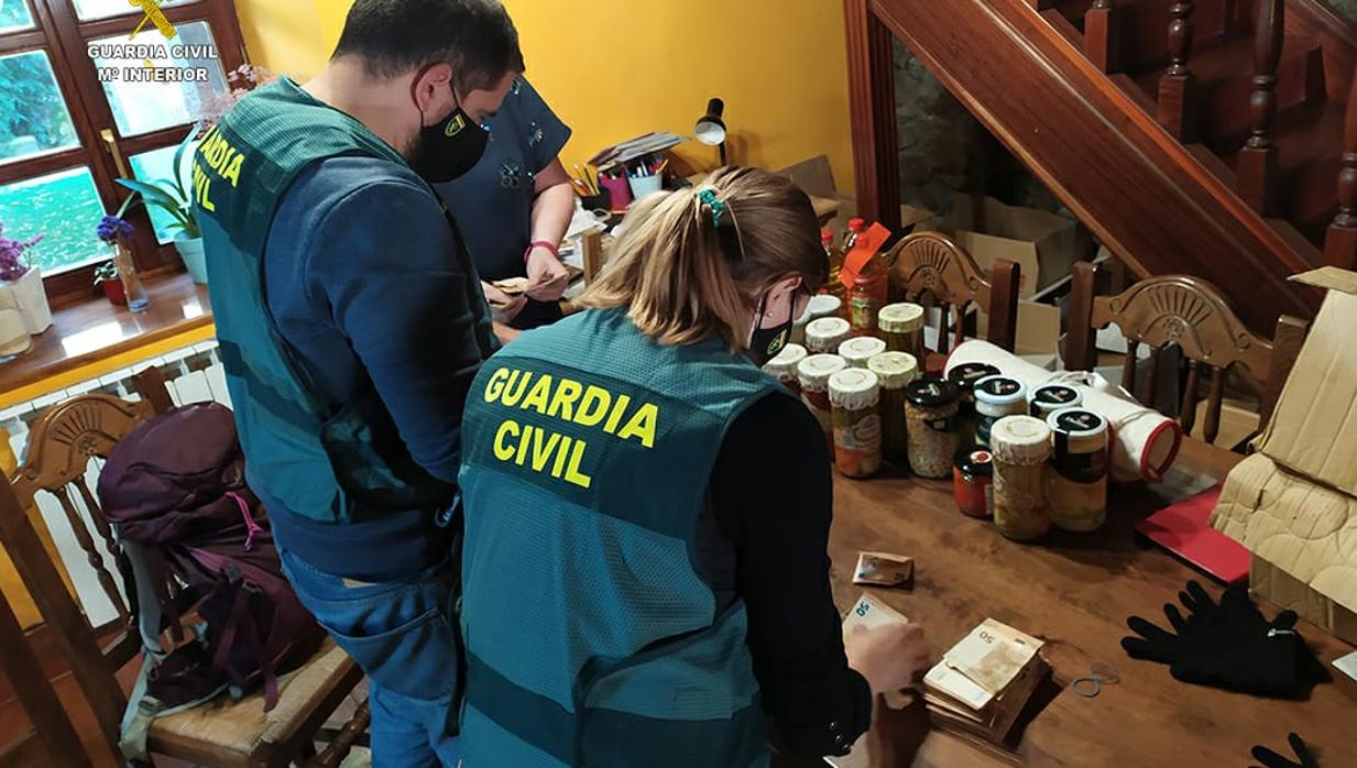 En el operativo, en el que participaron más de 50 agentes de la Guardia Civil