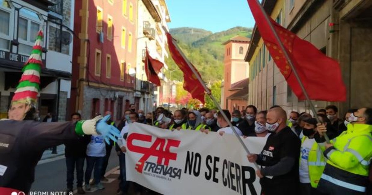 Imagen de una de las protestas de los trabajadores de Trenasa en Castejón contra el cierre