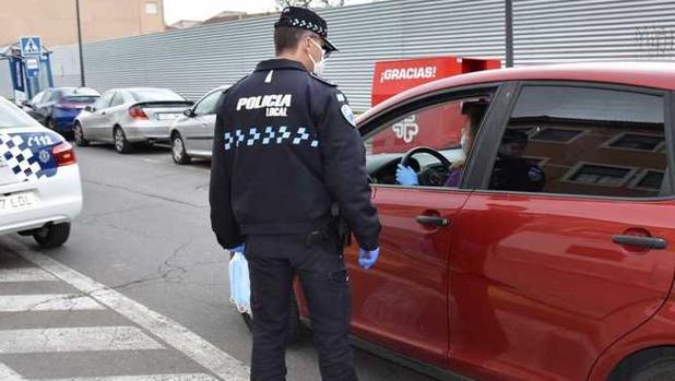 La Policía de Miguelturra sanciona a 4 personas por saltarse el estado de alarma