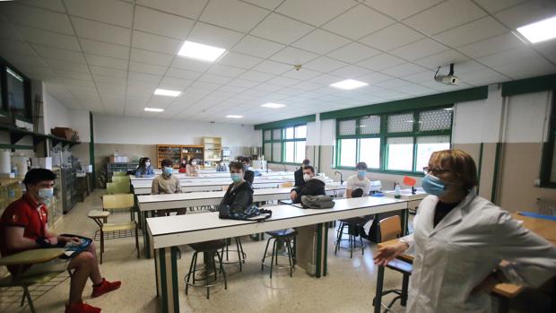 La ventilación natural en las aulas es «imprescindible»