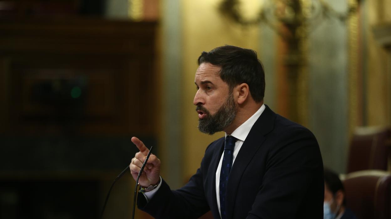 El presidente de Vox, Santiago Abascal, durante la moción de censura de su partido al presidente del Gobierno, Pedro Sánchez