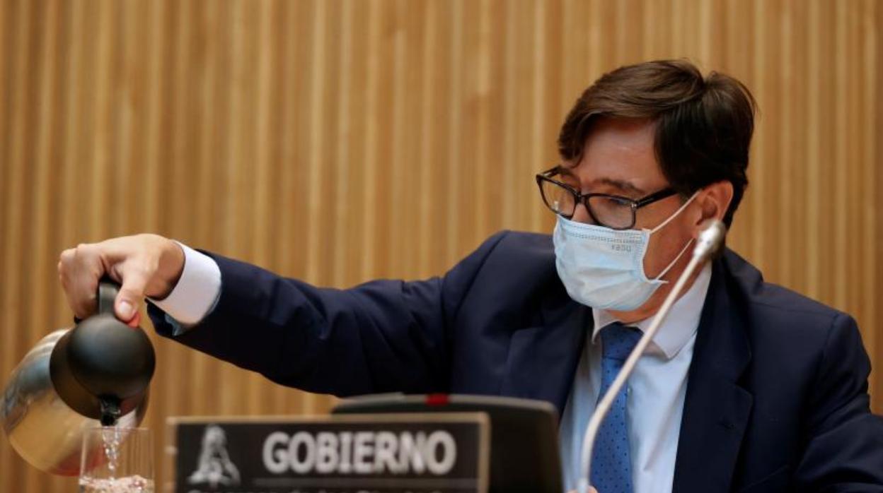El 30 de julio, Salvador Illa admitió en el Congreso que no creó un comité de expertos independientes para decidir sobre la desescalada