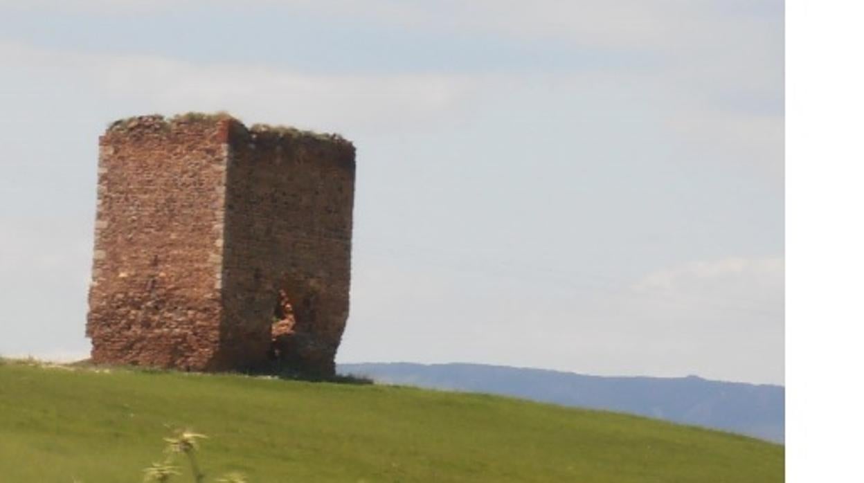 Torre de Azuqueca, sobre una pequeña elevación del terreno junto al río Algodor