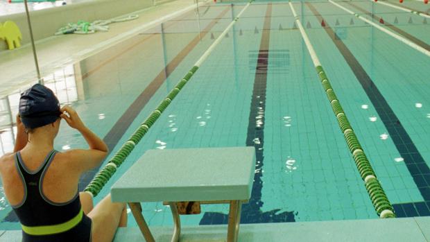 Coronavirus Castilla y León: Sin centros deportivos, pero con piscinas