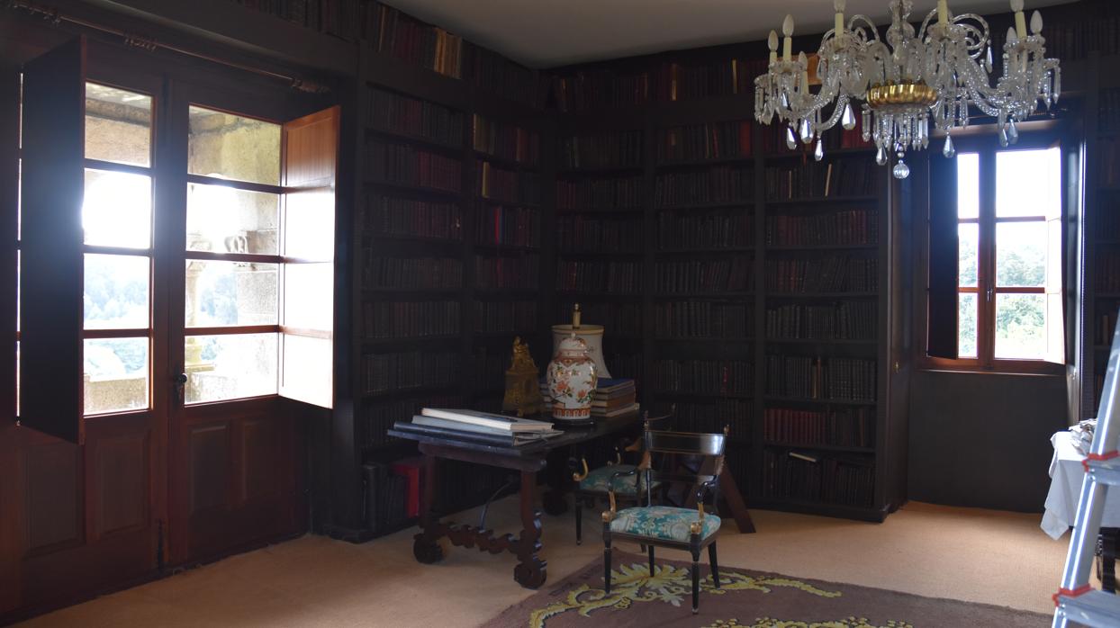 Estudio de Pardo Bazán en la Torre de la Quimera